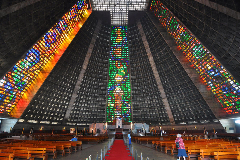 Rio de Janeiro: Modern Architecture Experience with Guide