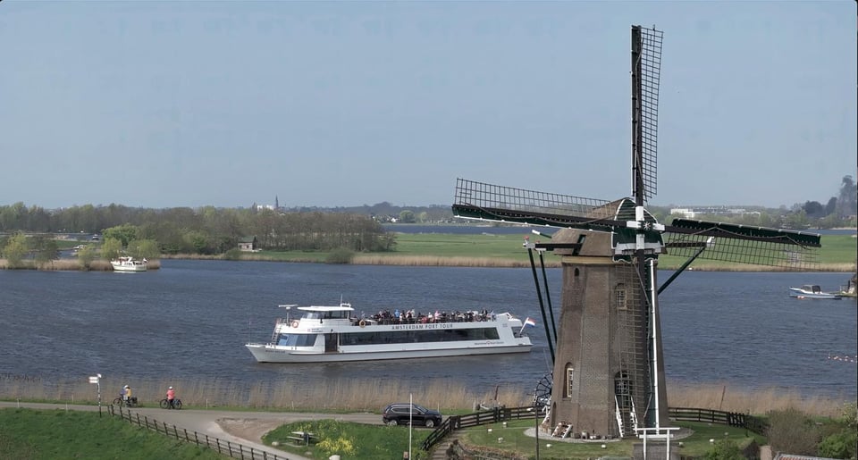 Amszterdam: Keukenhof Gardens with Windmill Cruise (Szélmalomhajózás)