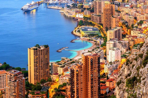 Explorer Monaco : visite guidée à pied avec un guide régional