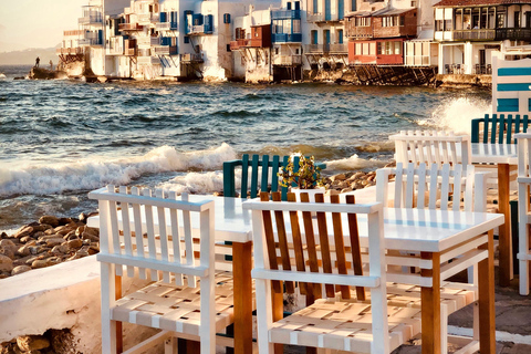 Città di Mykonos: Tour gastronomico a piedi con degustazioni famoseTour gastronomico di Mykonos - Degustazioni famose