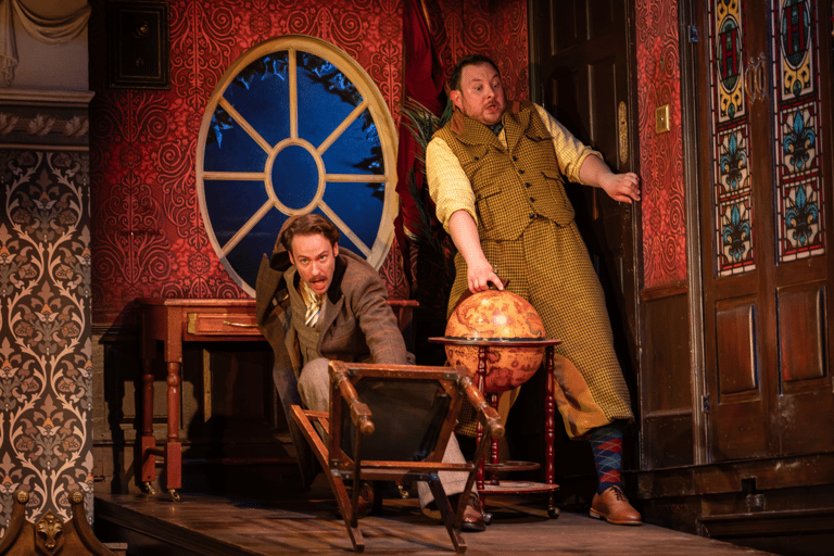 London's West End: Ticket to The Play That Goes Wrong Best Available Stalls - Peak
