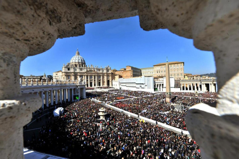 Rome: Private Customizable Tour in an Electric Golf Cart