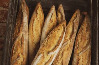 Paris: Backen von Baguette, Käse- und Weinprobe