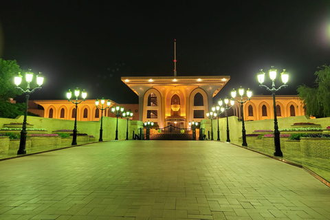 Major attractions-Budget friendly night city tour.Budget friendly night city tour.