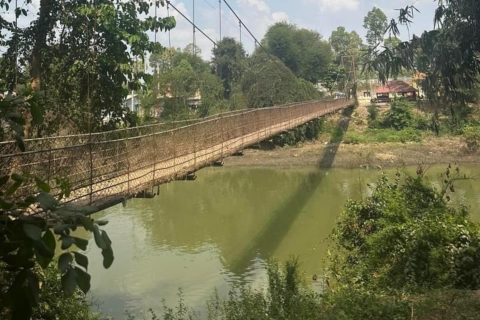 Half-day swing bridge, bamboo train, batcave & Killing cave