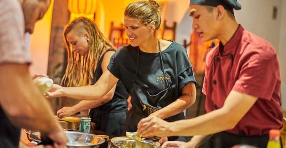 Hanoi: Cook, Share & Discover Vietnamese Family Meal