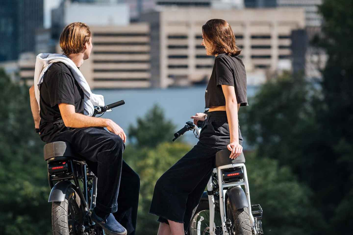 les choses à faire en solo à montréal, au canada: nos 3 conseils | visite en scooter de 3 heures à montréal