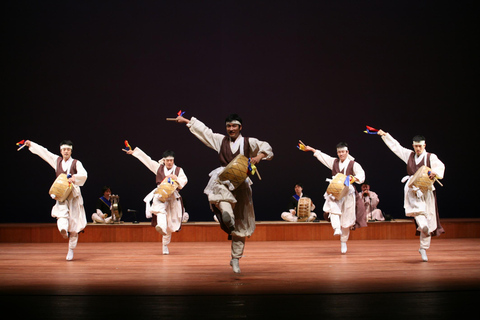 SEOUL: Gugak - Museu de música tradicional coreana e tour de concertos