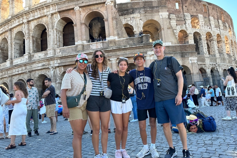 Rodzinna wycieczka do Koloseum i starożytnego Rzymu dla dzieci