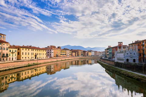 Excursão particular de van particular de meio dia em Pisa saindo de FlorençaDe Florença a Pisa: Excursão de van particular de meio dia