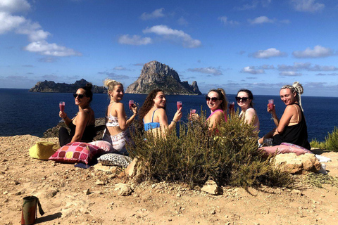 Aventura particular de ioga em Es VedraIbiza Yoga: Experiência mágica particular de Yoga em Es Vedra