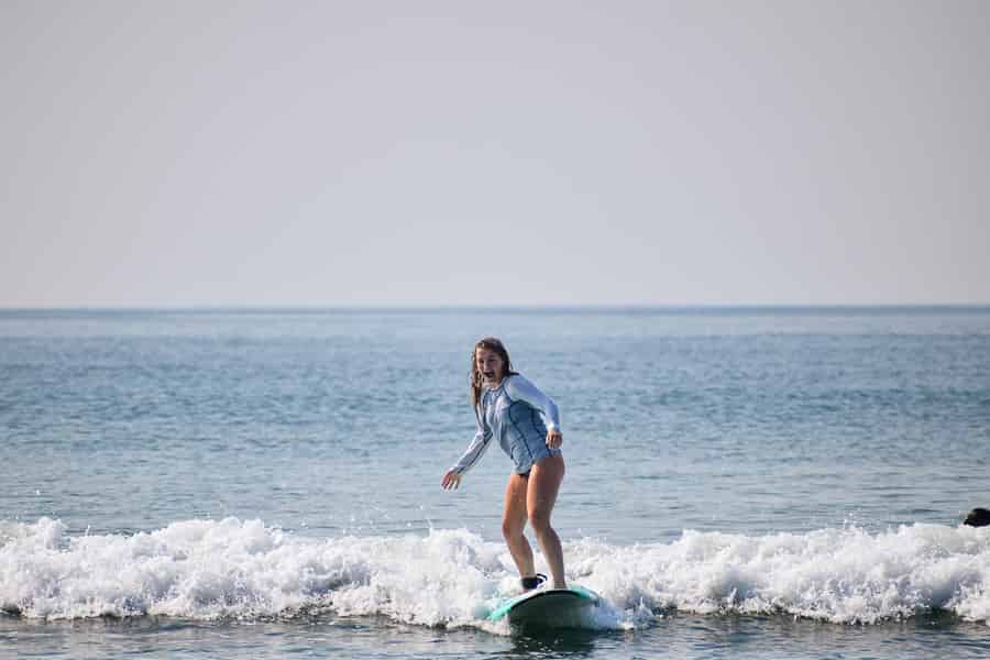 Wrightsville Beach: Surf-Gruppenkurs mit ortskundigen Kursleitern. Foto: GetYourGuide