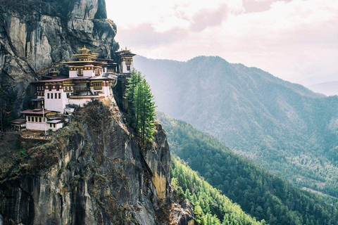 Enchanting Bhutan tour with Guide 1 week Tour from Thimphu