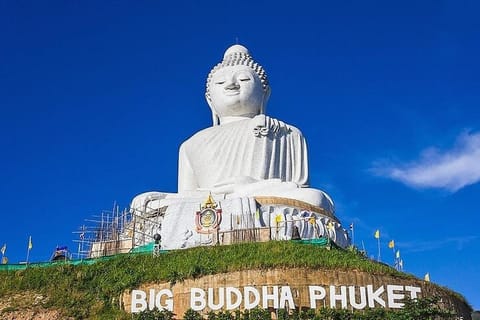 Phuket: Half-Day Guided City Highlights Tour with Pickup