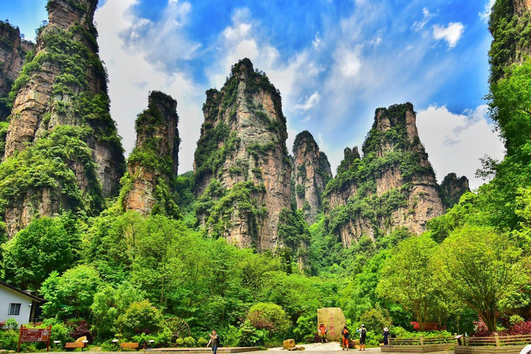 Zhangjiajie: National Forest Park & Charming Xiangxi Ticket 4-Day Park Ticket and Charming Xiangxi Show Ticket C