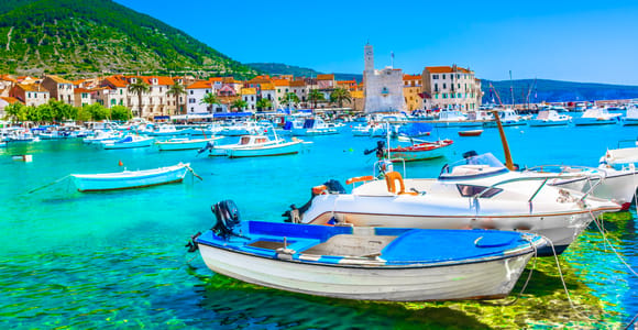 Split: Private Blue Cave, Hvar & Vis Tour on Mercan 34 Boat