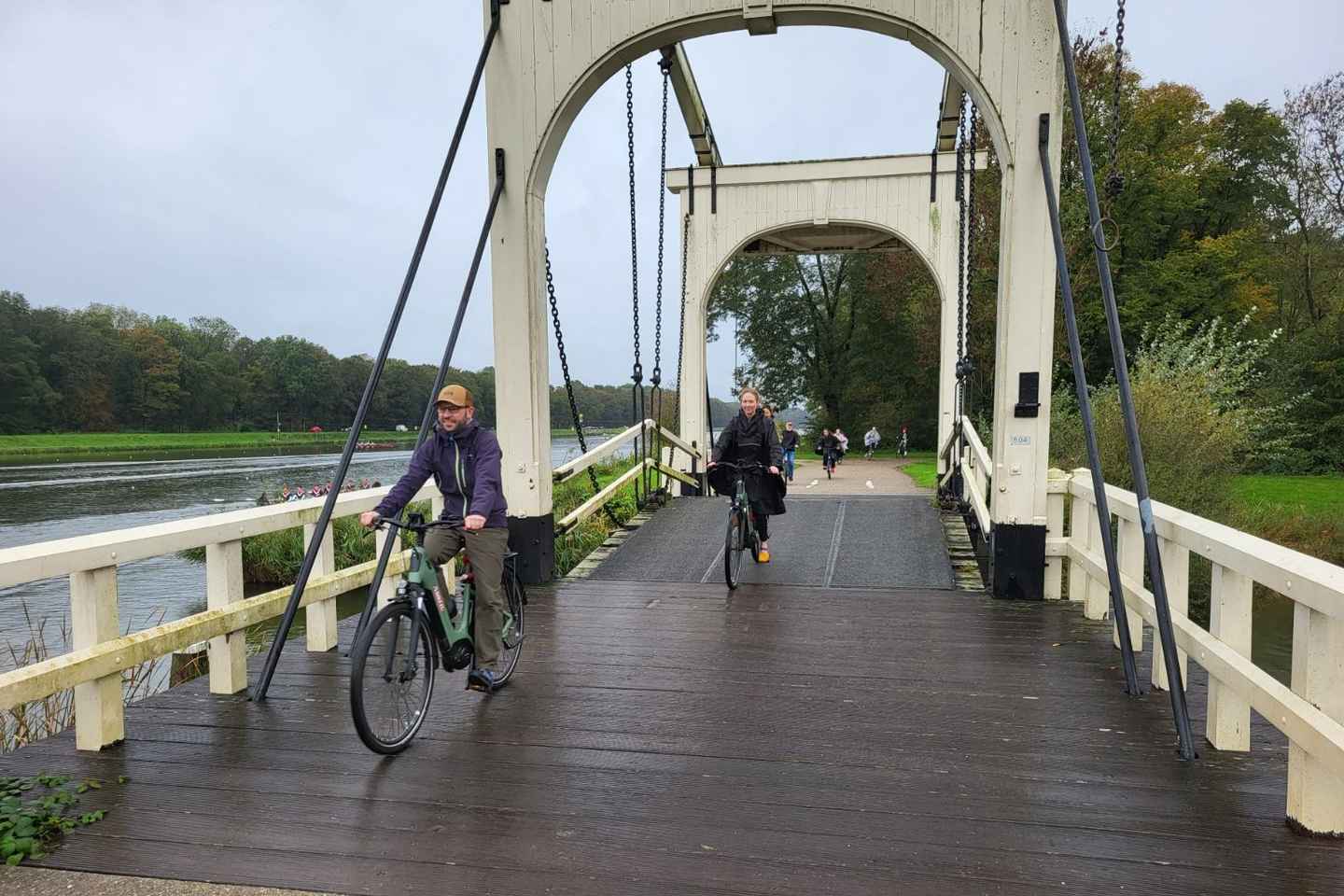 Amsterdam: Mike's E-bike City Highlights Tour