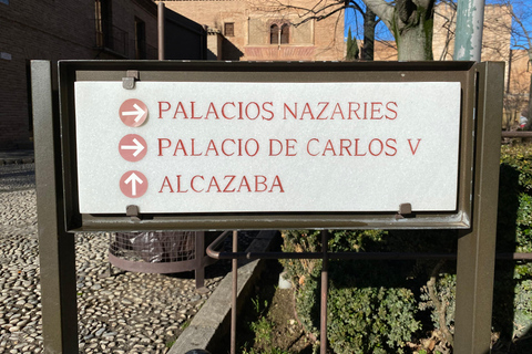 Granada: Last minute ticket Alhambra Tour