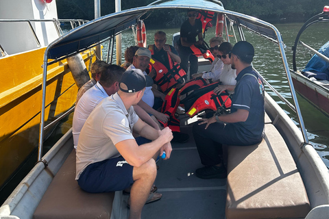 Langkawi: Mangrove boat tour with tour guide & Lunch.