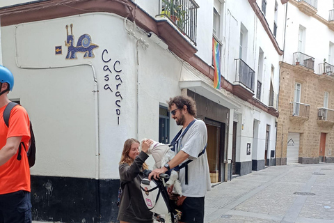 Cadiz: 1.45H Guided Segway/eScooters/EBikes for Big Groups Cadiz: 1.5H Private Guided Segway/eScooters/EBikes