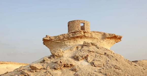 Mushroom Rock & Richard Serra Sculpture -Qatar Heritage Tour