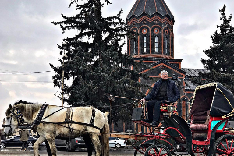 Gyumri: Los colores de la capital del humorLos colores de la capital del humor