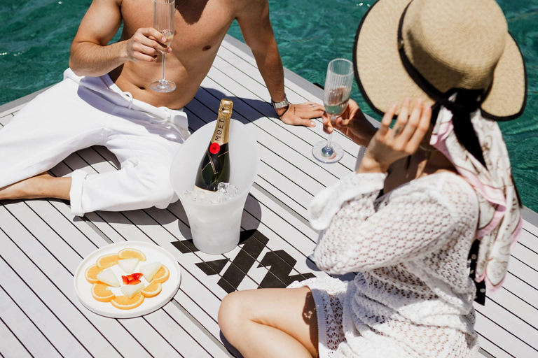 Dia: Day & Sunset Cruise with Menu by Greece's Top 100 Chef