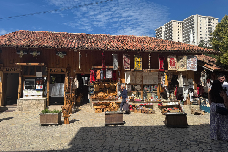 From Tirana: Kruja, Skanderbeg Museum & Sarisalltik Tour