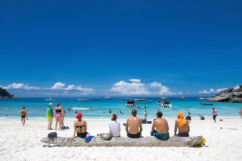 Phuket: Similan Islands Speedboat Tour with Lunch