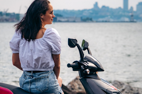 Quebec City - Scooter Guided Tour on Ile d'Orléans Quebec City: Scooter Tour on Ile d'Orleans chocolate berries