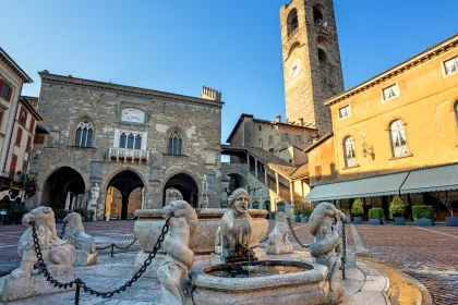 Die Altstadt von Bergamo: Entdeckungsspaziergang & Lesender Rundgang