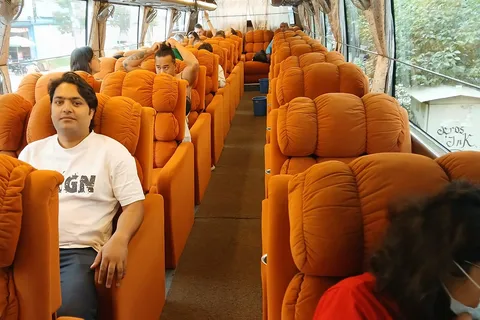 Bandipur: Trasferimento Kathmandu/ Pokhara/ Chitwan in autobus di lusso