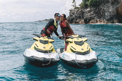 Bali : Nusa Dua Jet Ski en charge à l&#039;hôtel avec prise en charge gratuiteBali : Nusa Dua Jet Ski autonome 30 minutes