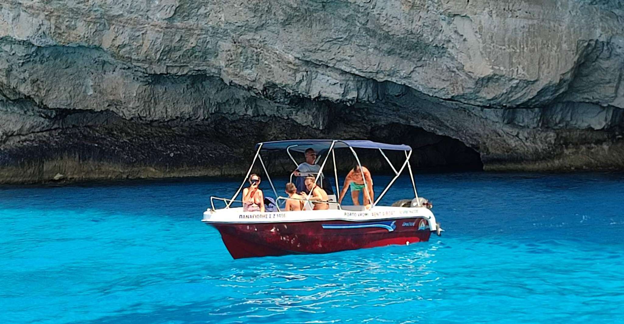Shipwreck and Caves private boat with skipper