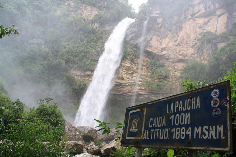 Sucre: 2-Day Che Guevara Route Tour in the Bolivian Valleys