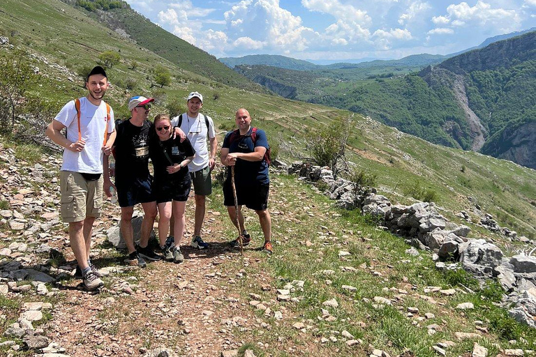 From Sarajevo: Hiking Tour to Lukomir Village From Sarajevo: Private hiking tour to Lukomir Village