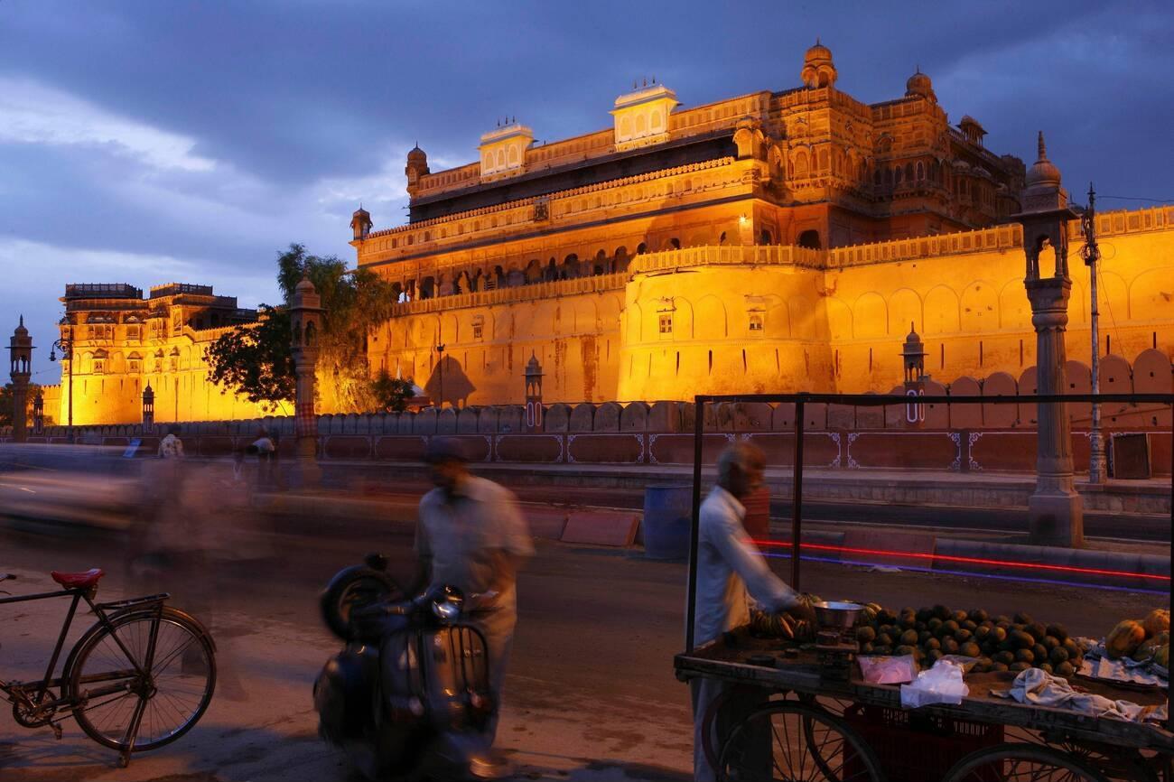 Nachtspaziergang in Bikaner: Kultur, Lichter & Geschichten mit Einheimischen