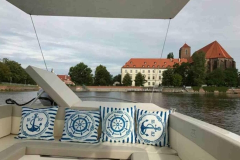 Wrocław: Solar gondola cruise on the Oder with a guide