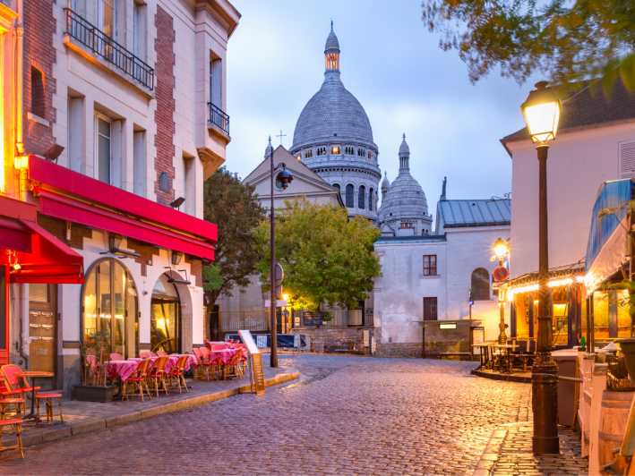 Paris: Montmartre Self-Guided Highlights Scavenger Hunt Tour