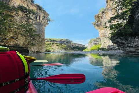 Excursión de un día ( Rafting en Osumi Canion y visita a Berat )