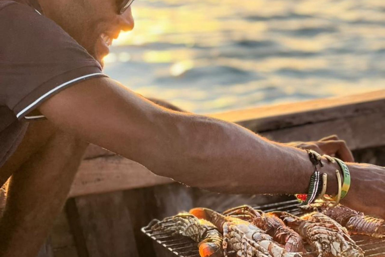 Zanzíbar: Crucero romántico al atardecer con cenaSunset Diner con servicio de recogida del hotel