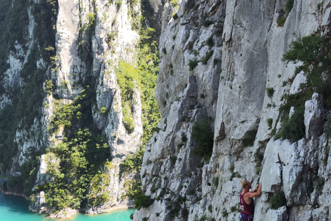 Tirana: Boville Hike and Rock Climbing Day Trip
