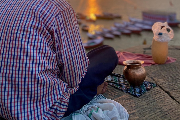 Marigold Boat trip to feel Kashi