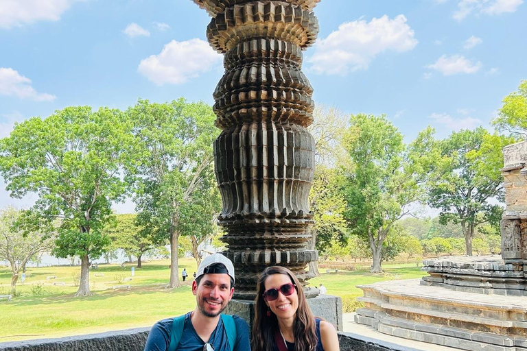 Wpisane na listę światowego dziedzictwa UNESCO Belur i Halebidu + Shravanabelagola