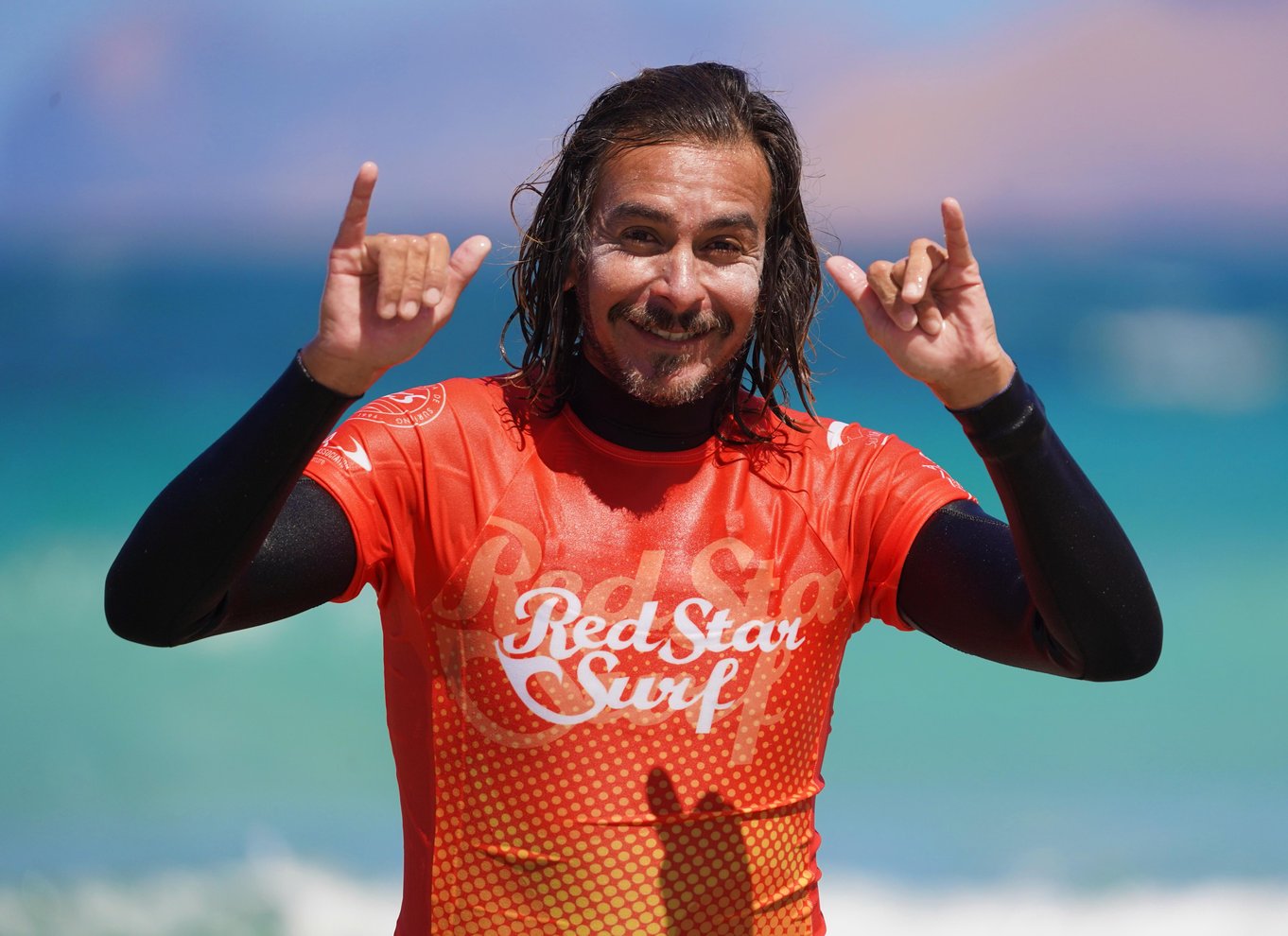 Lanzarote: Famara Beach Surfing lektion for alle niveauer