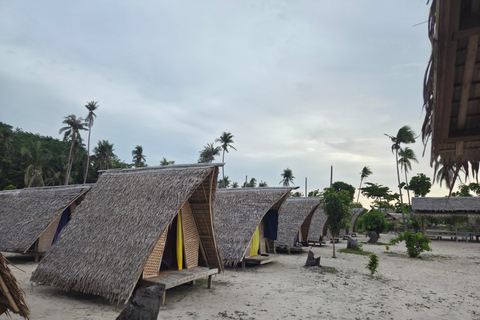 From Coron: 3-Day Island-Hopping Boat Trip to El Nido
