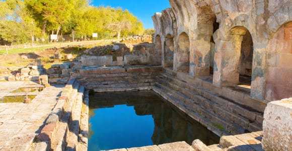 Cagliari: Tharros, San Salvatore, and Forum Traiani Tour