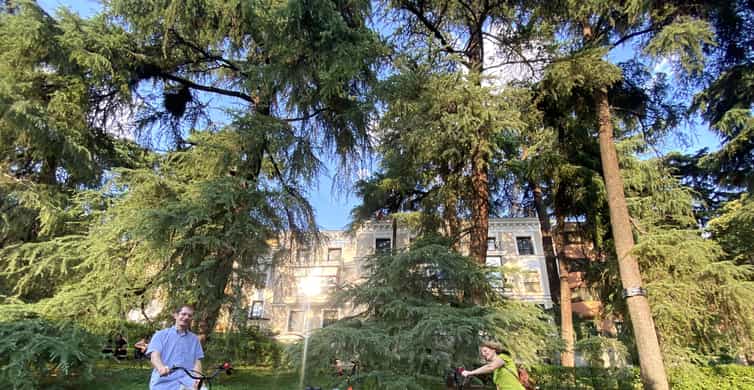 Madrid: Guided Bike or E-Bike Tour with Local Guide photo 8