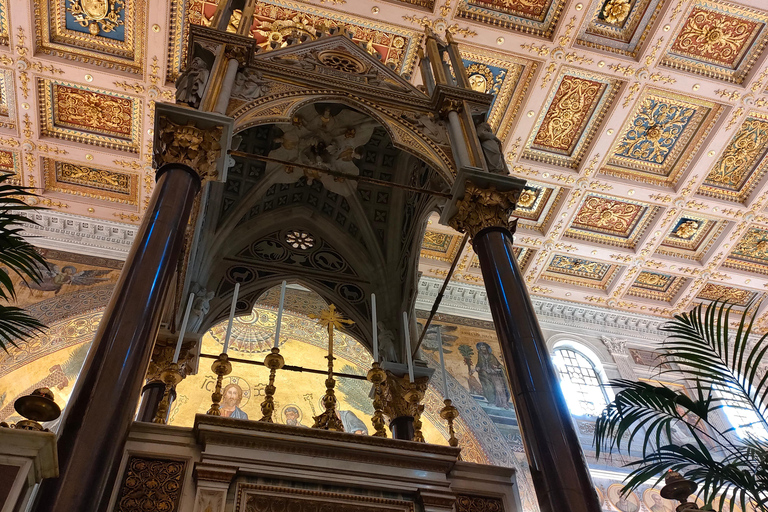 Vaticano: Tour delle Basiliche Papali e delle Porte Sante con trasferimentiVaticano: Tour delle principali basiliche papali con trasferimenti