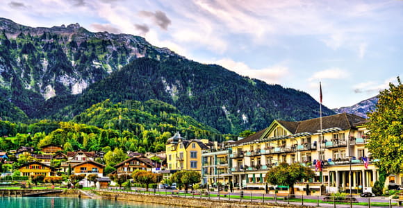 Interlaken: Capture the most Photogenic Spots with a Local